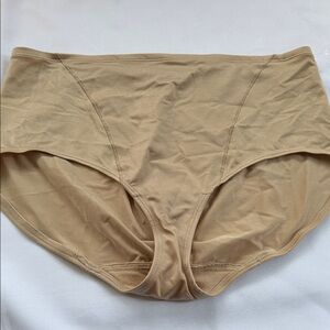 Bali Women’s High-Waist Seamless Briefs in Nude XL